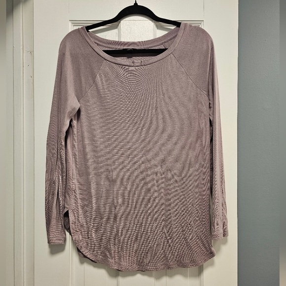 Ann Taylor top - Picture 1 of 5